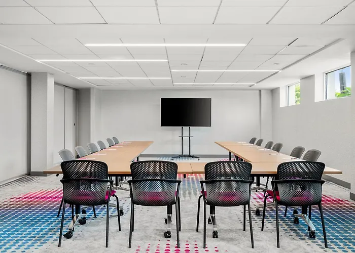 Aloft Chicago Schaumburg Отель