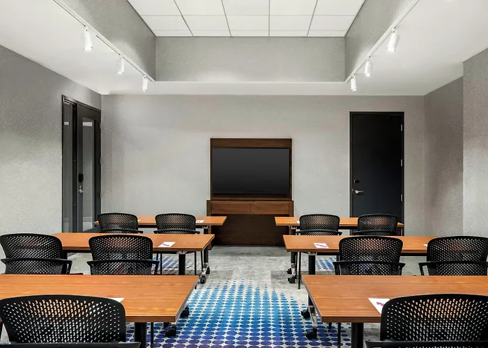 Aloft Chicago Schaumburg Rolling Meadows